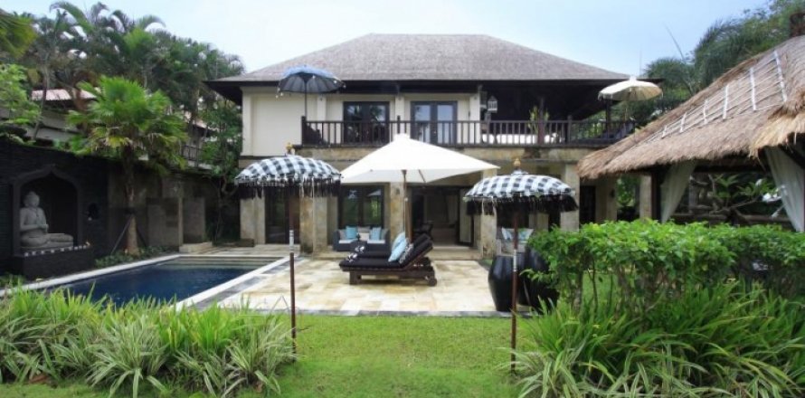 3 bedrooms Villa in Tabanan, Indonesia No. 1095