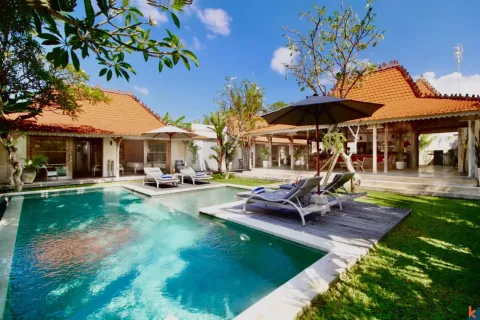 4 bedrooms Villa in Tibubeneng, Badung, Indonesia No. 10138 8