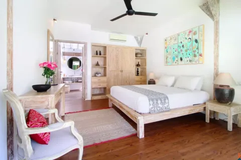 4 bedrooms Villa in Tibubeneng, Badung, Indonesia No. 10138 14
