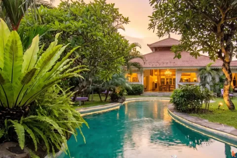 Вилла с 5 спальнями в Seminyak, Бадунг, Индонезия № 10142 2
