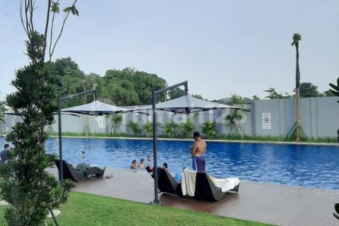 3 bedrooms House in Curug, Tangerang, Indonesia No. 13646 2