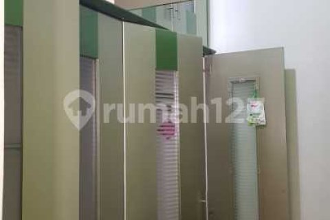 3 bedrooms House in Penjaringan, Jakarta, Indonesia No. 13643 7