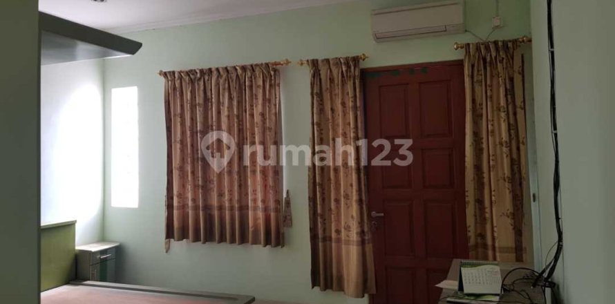 3 bedrooms House in Penjaringan, Jakarta, Indonesia No. 13643
