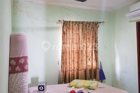 3 bedrooms House in Penjaringan, Jakarta, Indonesia No. 13643 8