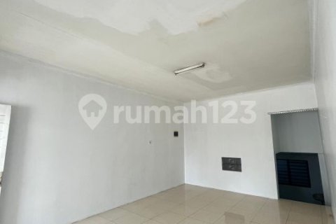 3 bedrooms House in Penjaringan, Jakarta, Indonesia No. 13642 12