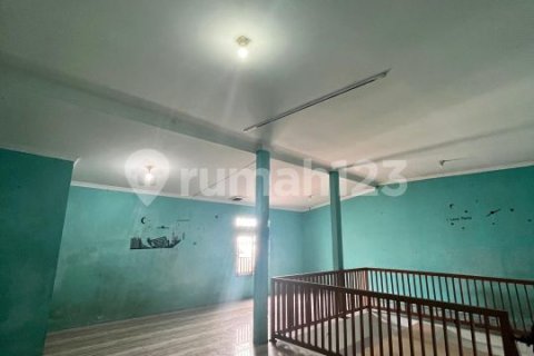 3 bedrooms House in Penjaringan, Jakarta, Indonesia No. 13642 10