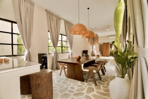 142m2 Villa in Ungasan, Badung, Indonesia No. 13713 10