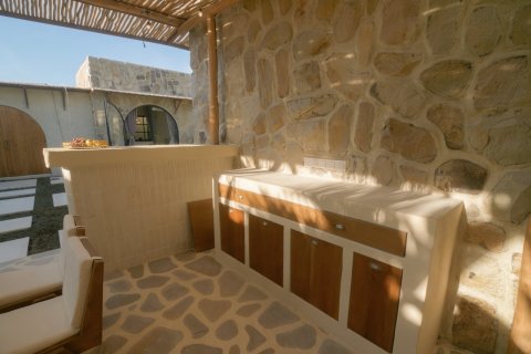 142m2 Villa in Ungasan, Badung, Indonesia No. 13713 8