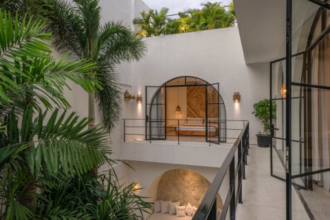 6 bedrooms Villa in Tampaksiring, Gianyar, Indonesia No. 9247 7
