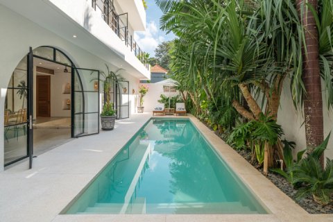 6 bedrooms Villa in Tampaksiring, Gianyar, Indonesia No. 9247