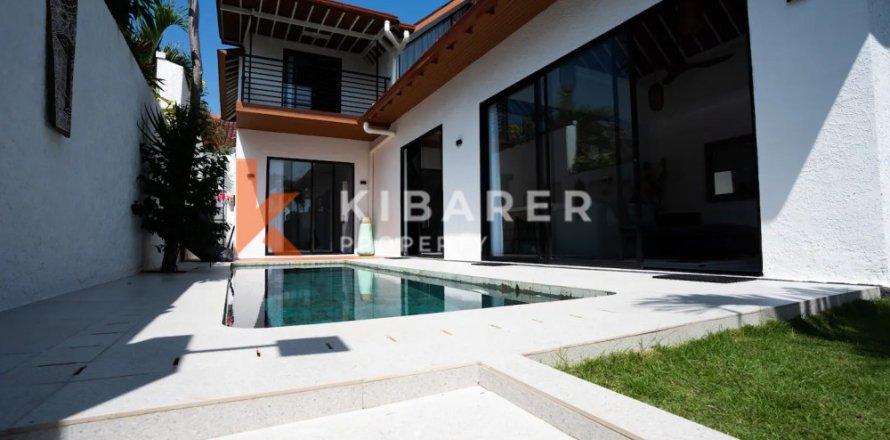 3 bedrooms Villa in Kuta, Badung, Indonesia No. 12997