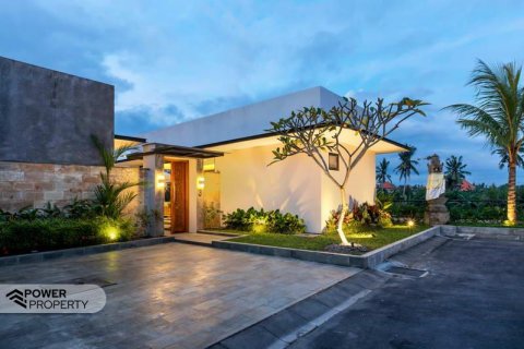 3 bedrooms Villa in Gianyar, Indonesia No. 9002 6