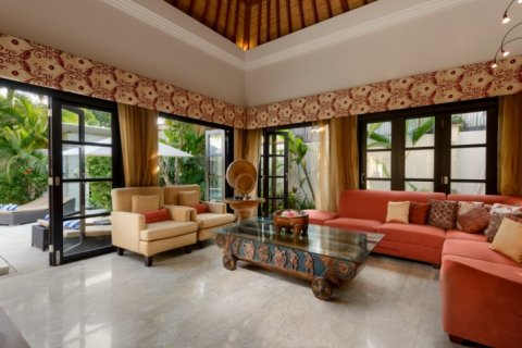 Вилла с 4 спальнями в Seminyak, Бадунг, Индонезия № 1058 8