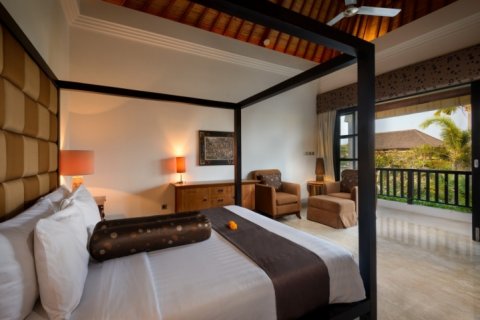 Вилла с 4 спальнями в Seminyak, Бадунг, Индонезия № 1058 10