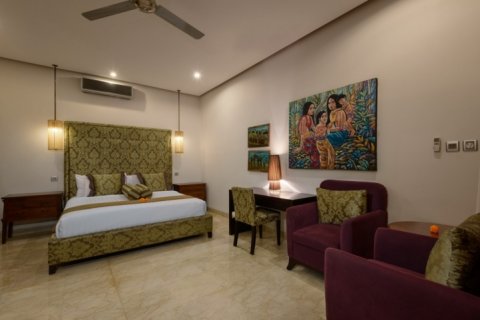 Вилла с 4 спальнями в Seminyak, Бадунг, Индонезия № 1058 14