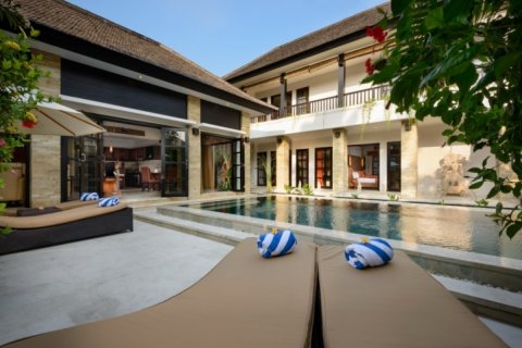 Вилла с 4 спальнями в Seminyak, Бадунг, Индонезия № 1058 3