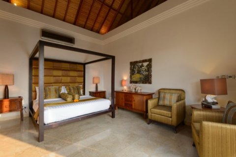 Вилла с 4 спальнями в Seminyak, Бадунг, Индонезия № 1058 12