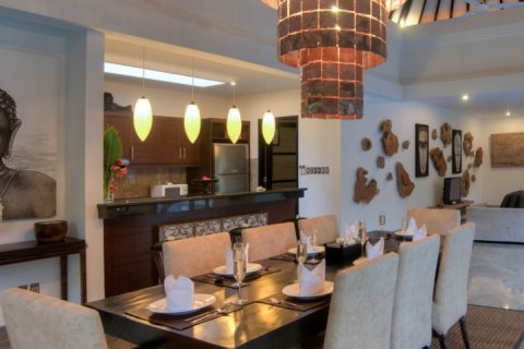 Вилла с 4 спальнями в Seminyak, Бадунг, Индонезия № 1057 8