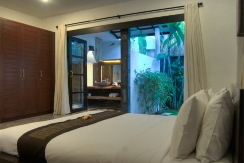 Вилла с 4 спальнями в Seminyak, Бадунг, Индонезия № 1057 18