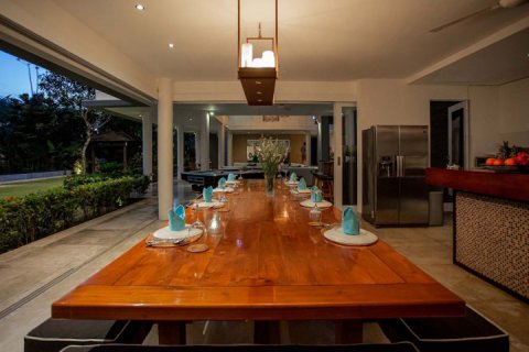 4 bedrooms Villa in Jimbaran, Badung, Indonesia No. 1056 14