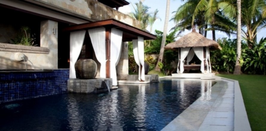 3 bedrooms Villa in Tabanan, Indonesia No. 1053