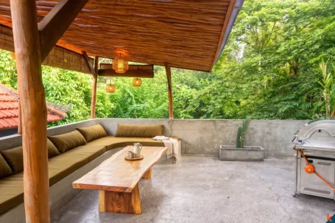 6 bedrooms Villa in South Kuta, Badung, Indonesia No. 13206 3