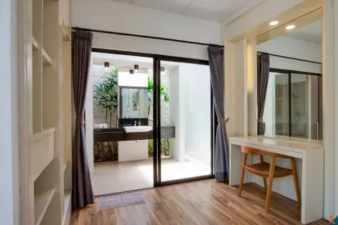 2 bedrooms Villa in Seminyak, Badung, Indonesia No. 10682 14