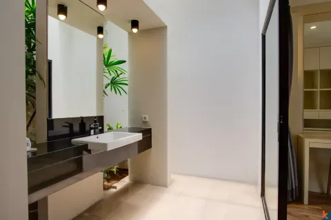 2 bedrooms Villa in Seminyak, Badung, Indonesia No. 10682 16