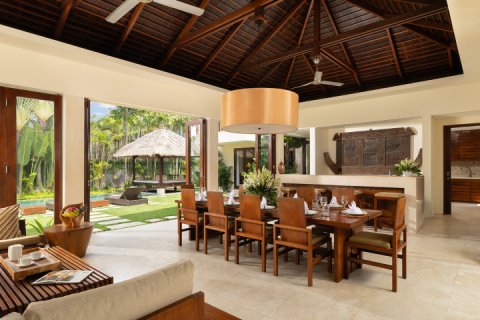 Вилла с 5 спальнями в Seminyak, Бадунг, Индонезия № 1287 4
