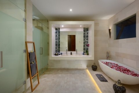 2 bedrooms Villa in Seminyak, Badung, Indonesia No. 1292 19