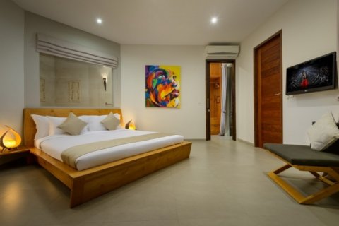 2 bedrooms Villa in Seminyak, Badung, Indonesia No. 1292 15