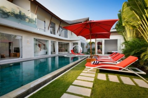 2 bedrooms Villa in Seminyak, Badung, Indonesia No. 1292 6