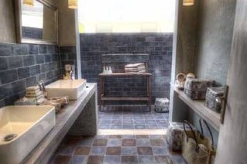 4 bedrooms Villa in Jimbaran, Badung, Indonesia No. 1290 4
