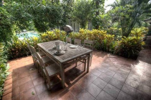 4 bedrooms Villa in Jimbaran, Badung, Indonesia No. 1290 2