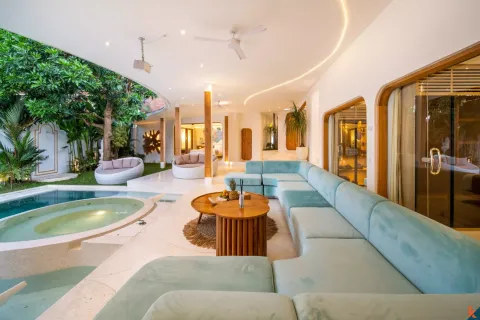 5 bedrooms Villa in Badung, Indonesia No. 10981 17