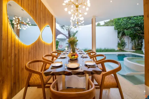5 bedrooms Villa in Badung, Indonesia No. 10981 19