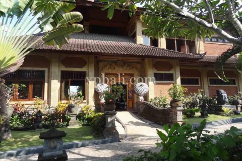 Вилла с 32 спальнями в Gianyar, Гианьяр, Индонезия № 453 5