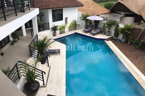 5 bedrooms Villa in Canggu, Badung, Indonesia No. 507 1
