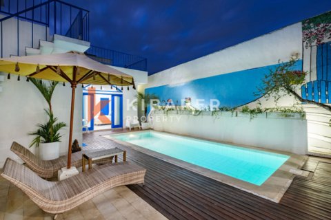 6 bedrooms Villa in Seminyak, Badung, Indonesia No. 13018 3