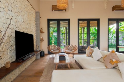 4 bedrooms Villa in Canggu, Badung, Indonesia No. 9158 13