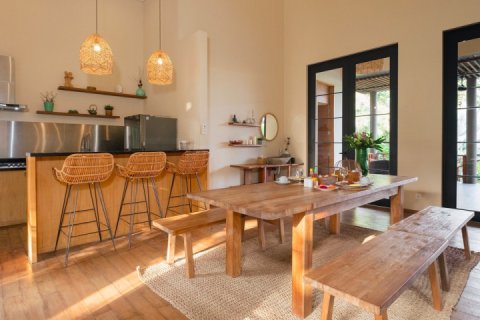 4 bedrooms Villa in Canggu, Badung, Indonesia No. 9158 10