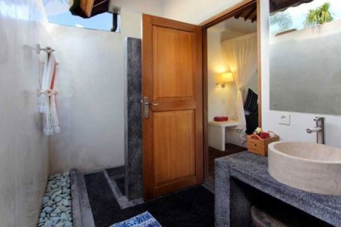 4 bedrooms Villa in Seminyak, Badung, Indonesia No. 1513 18
