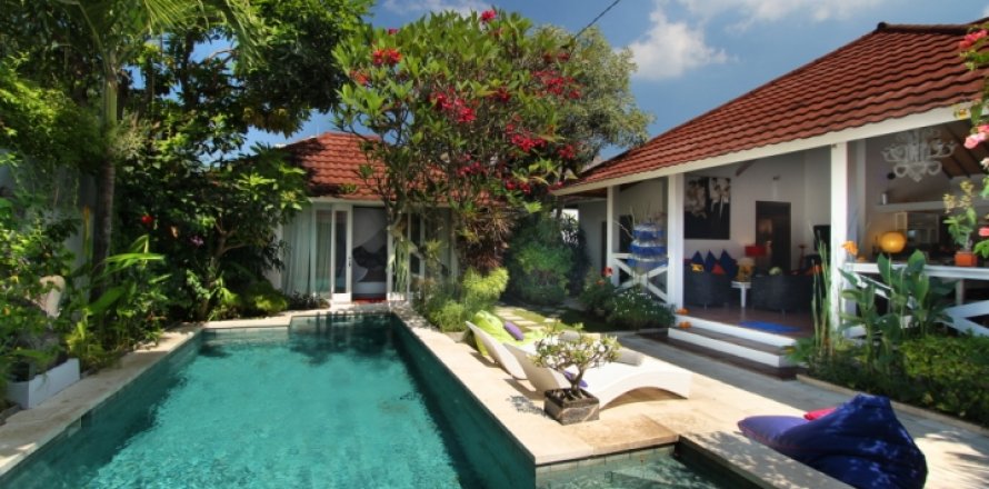 4 bedrooms Villa in Seminyak, Badung, Indonesia No. 1513