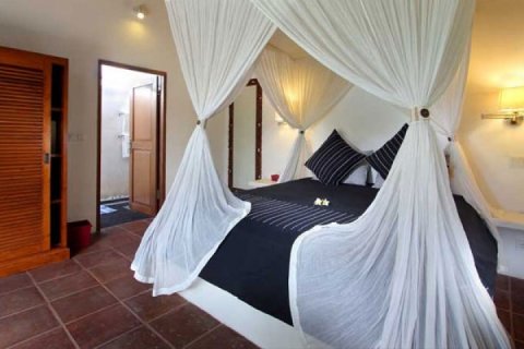 4 bedrooms Villa in Seminyak, Badung, Indonesia No. 1513 16