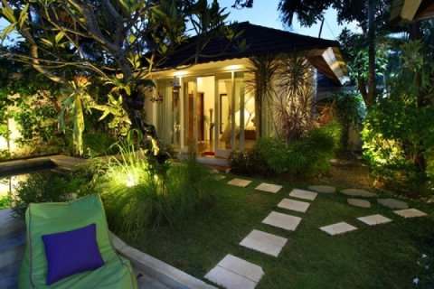 4 bedrooms Villa in Seminyak, Badung, Indonesia No. 1513 11
