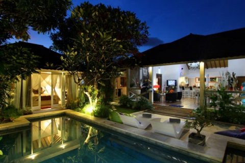 4 bedrooms Villa in Seminyak, Badung, Indonesia No. 1513 9