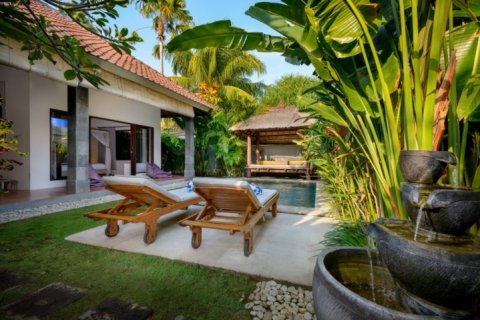 6 bedrooms Villa in Jimbaran, Badung, Indonesia No. 1509 16