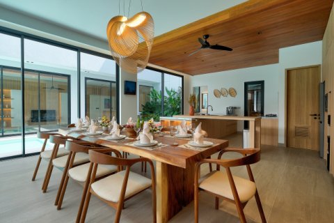 6 bedrooms Villa in Jimbaran, Badung, Indonesia No. 1509 20