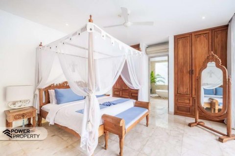 Вилла с 4 спальнями в Легиан, Kuta, Бадунг, Индонезия № 9269 3