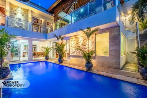 Вилла с 4 спальнями в Легиан, Kuta, Бадунг, Индонезия № 9269 16